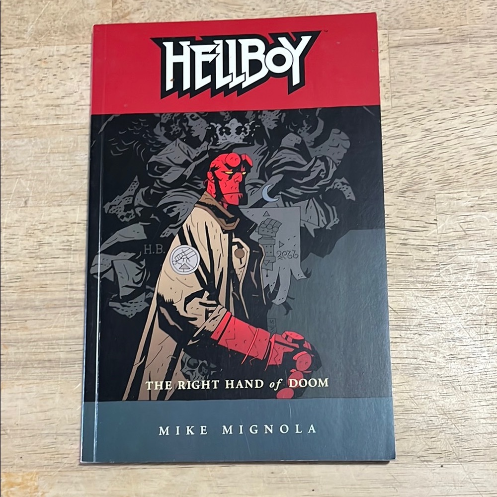 Mike Mignola Hellboy The The Right Hand of Doom Volume 4